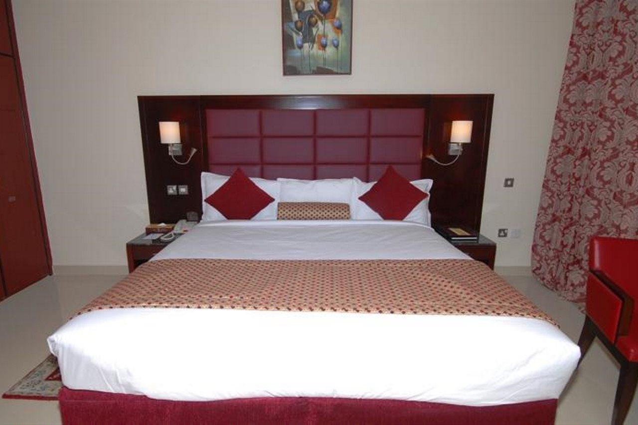 Ramee Rose Hotel Apartments Abú Dhabí Exteriér fotografie
