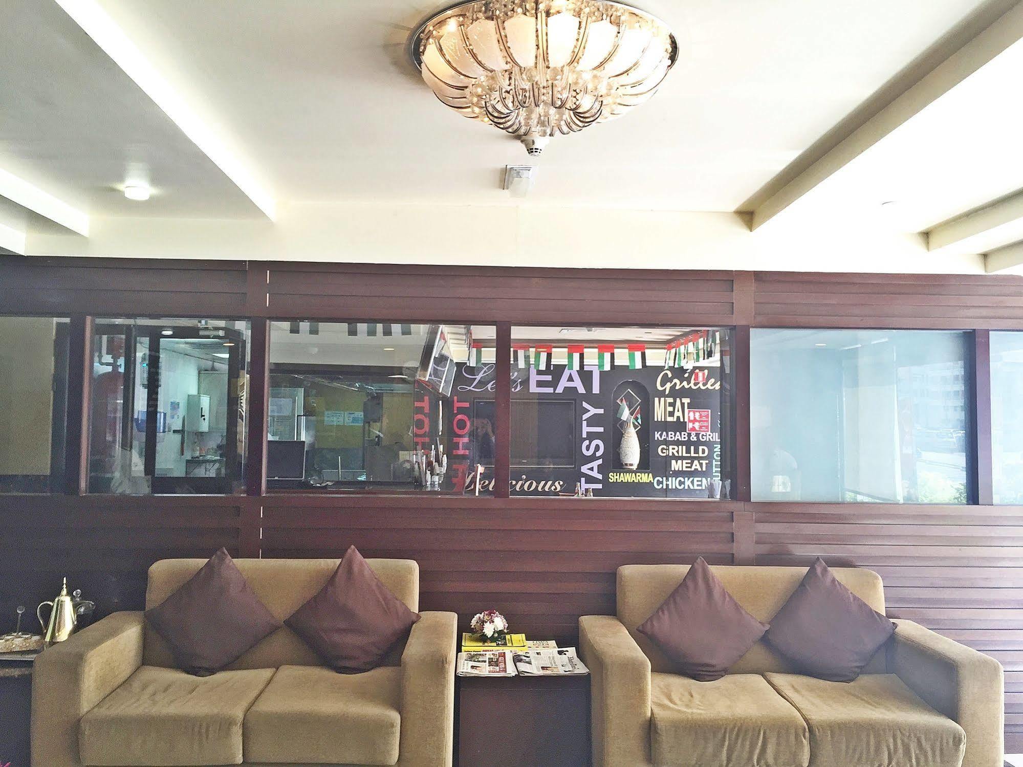 Ramee Rose Hotel Apartments Abú Dhabí Exteriér fotografie